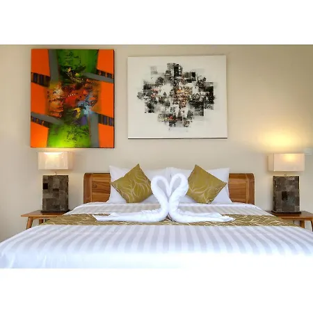 Narendra Suites
